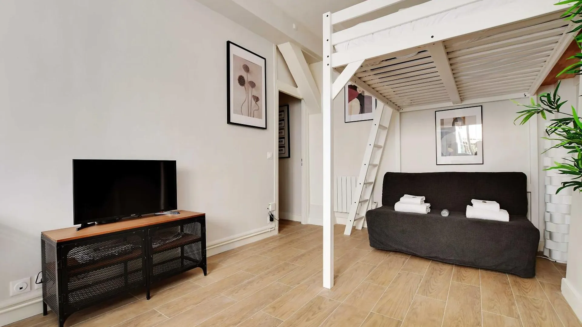 דירות פריז Studio With Garden - 4P - Canal St Martin